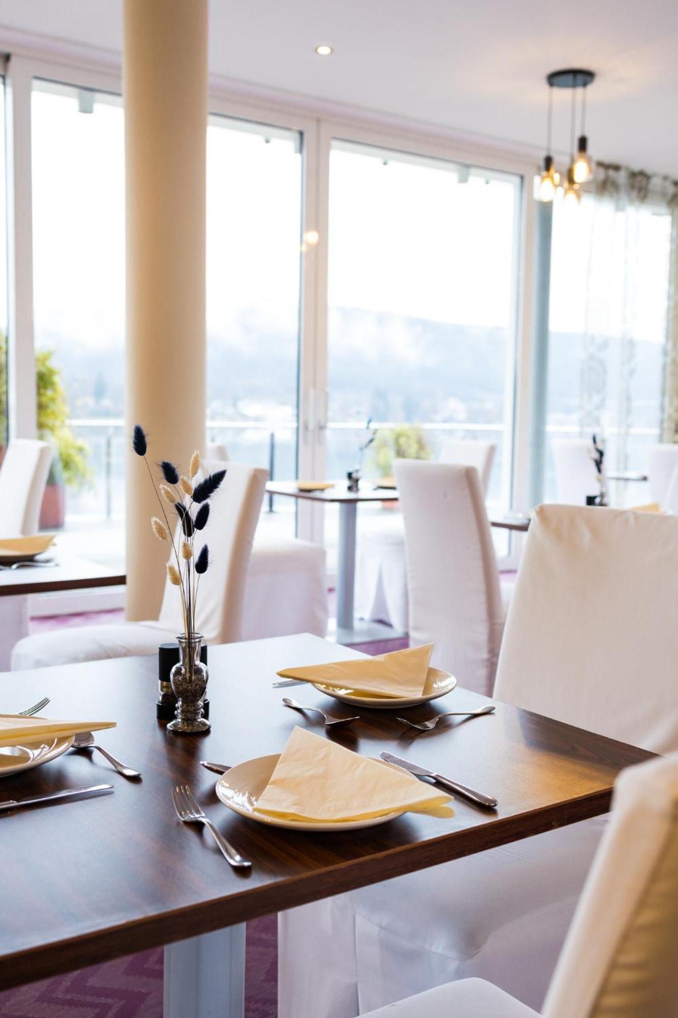 Seehotel Sued By S4Y Velden am Wörthersee Kültér fotó